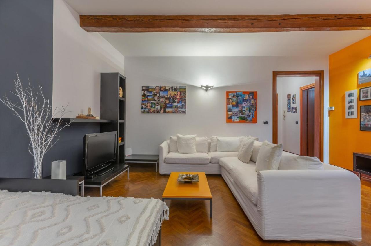 Central Ferrara Apartment 외부 사진